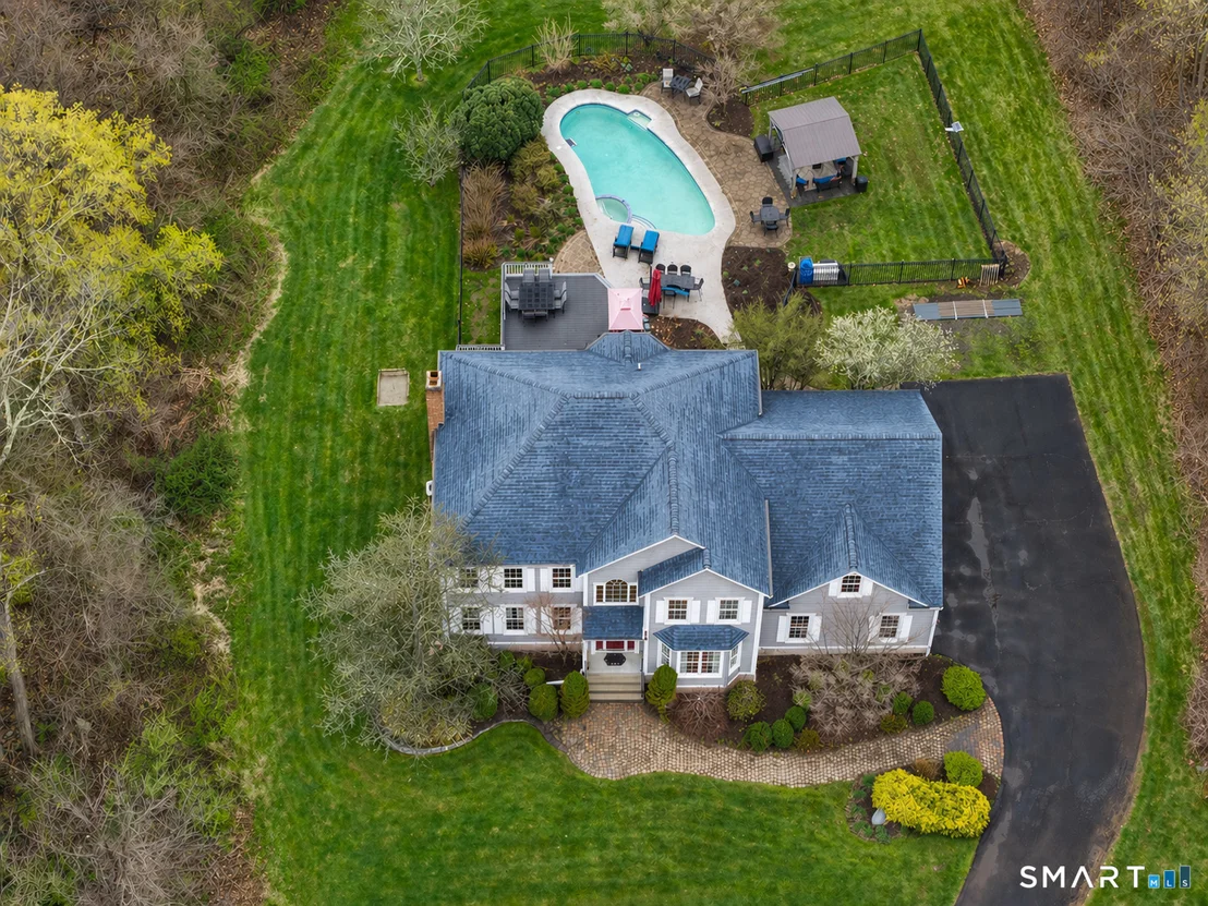Photo of 1 Taylor Lane