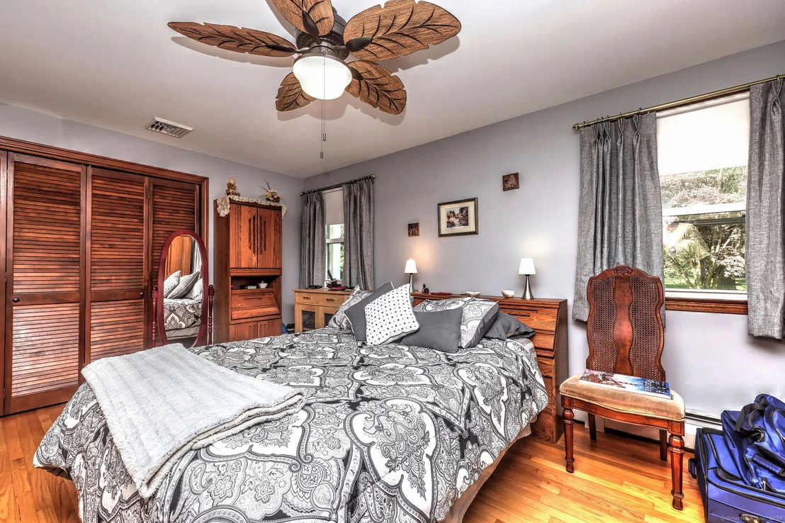 Photo of 1659 Turner Road