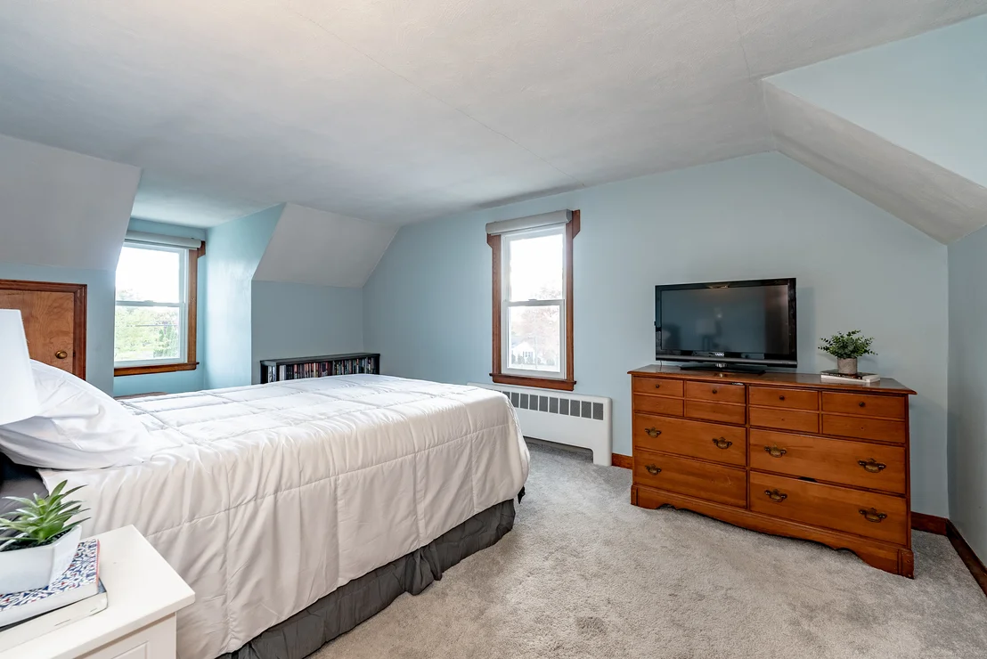 Photo of 8 Spier Avenue