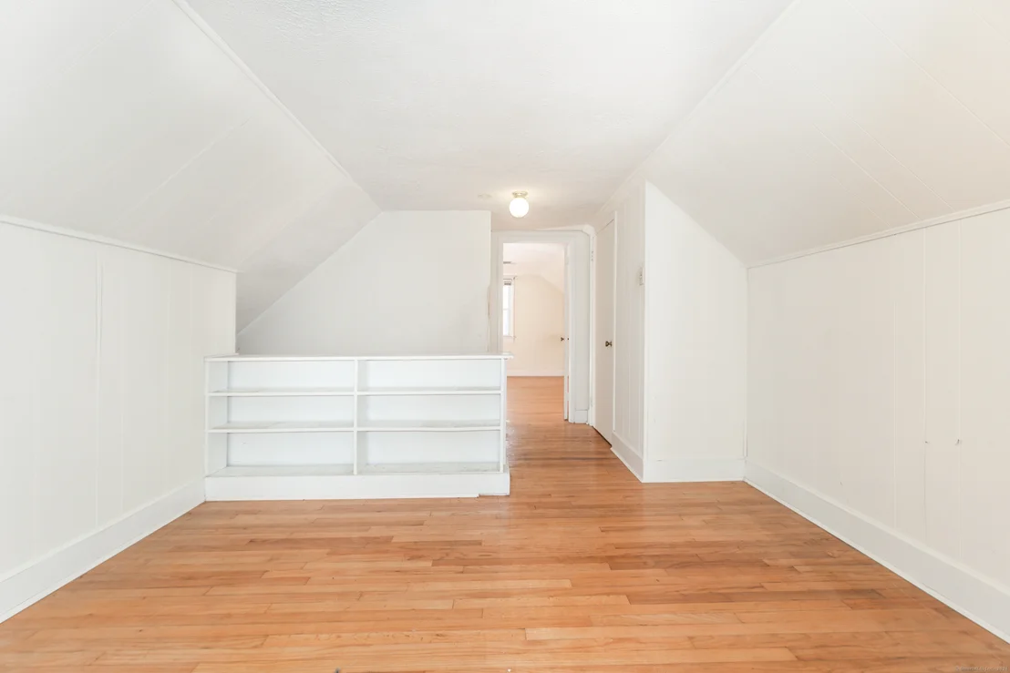 Photo of 128 Fairview Avenue