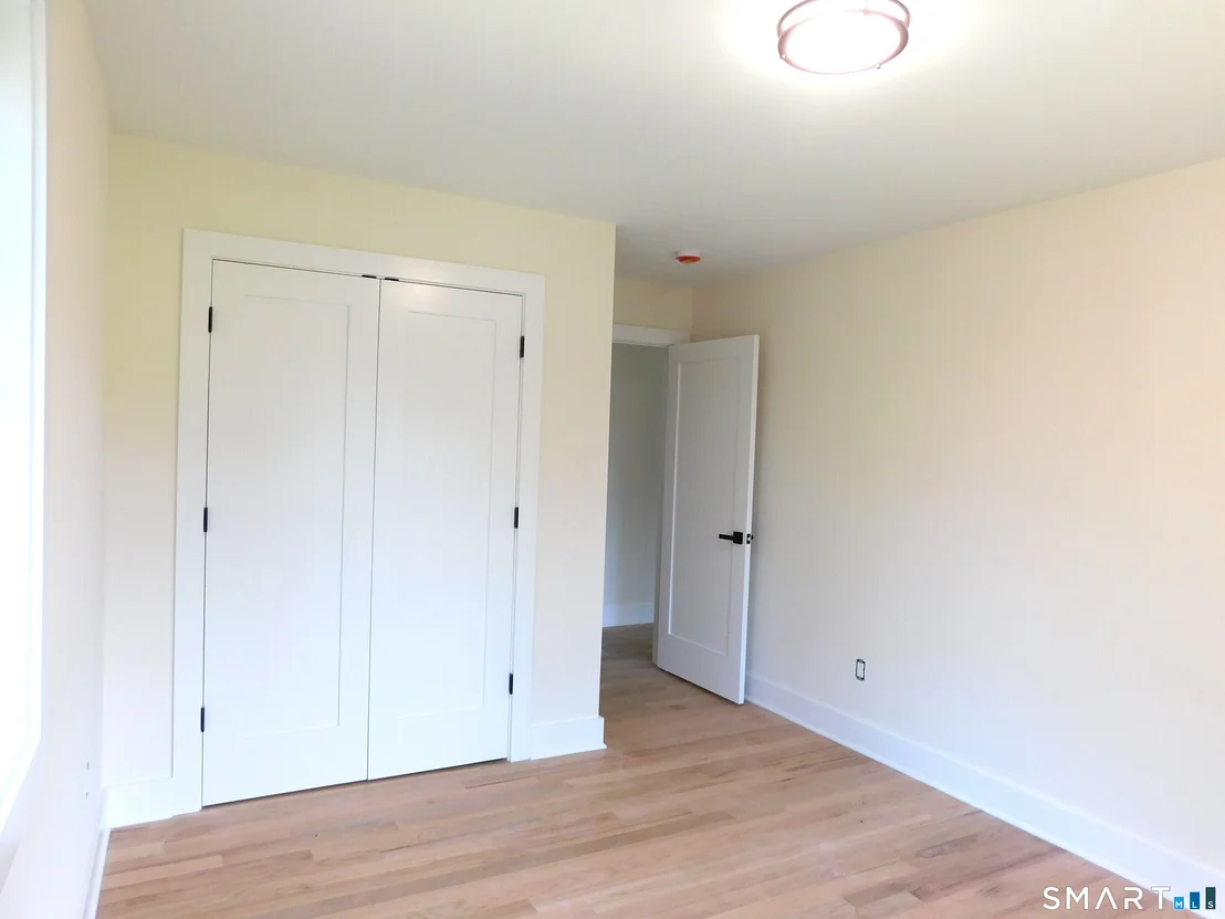 Photo of 60 Mohegan Road