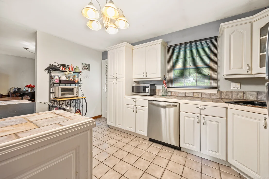 Photo of 67 Hall Drive