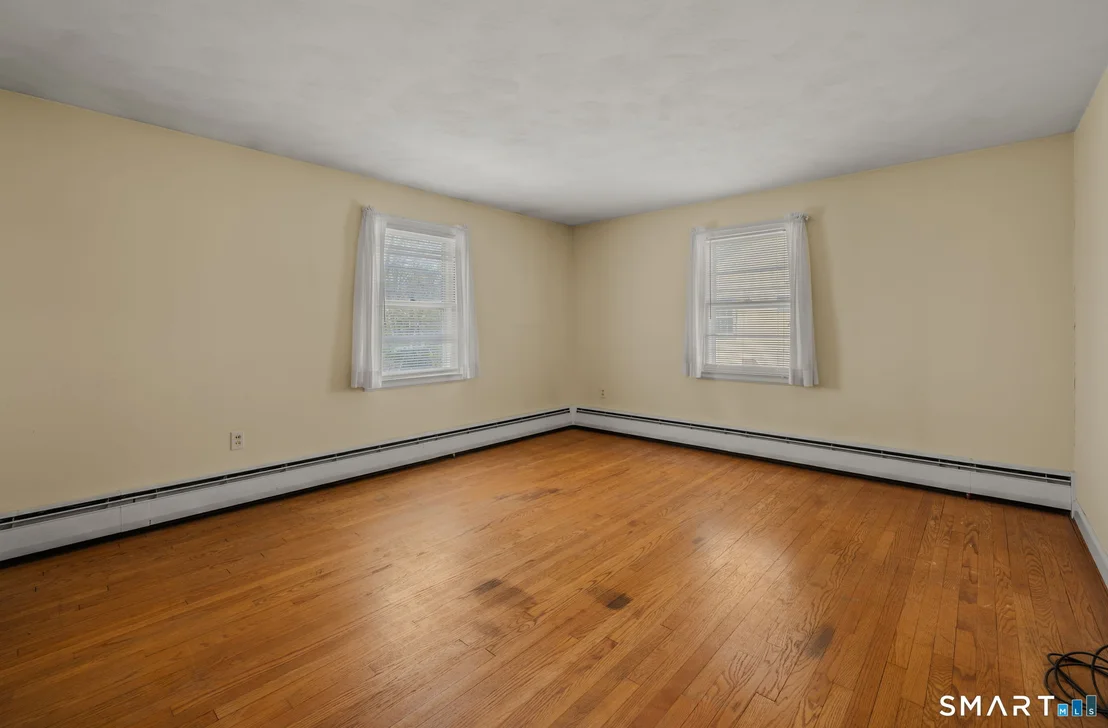 Photo of 4 Champlin Hill Court