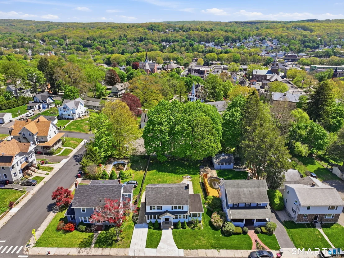 Photo of 25 Walnut Street