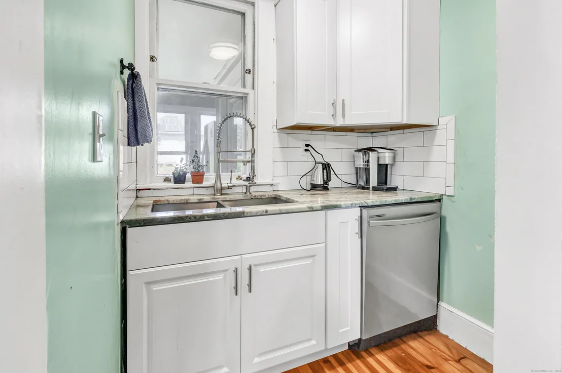 Photo of 81 Putnam Avenue