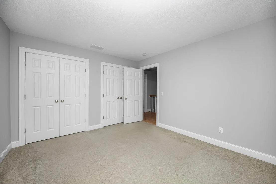 Photo of 10 Azalea Lane