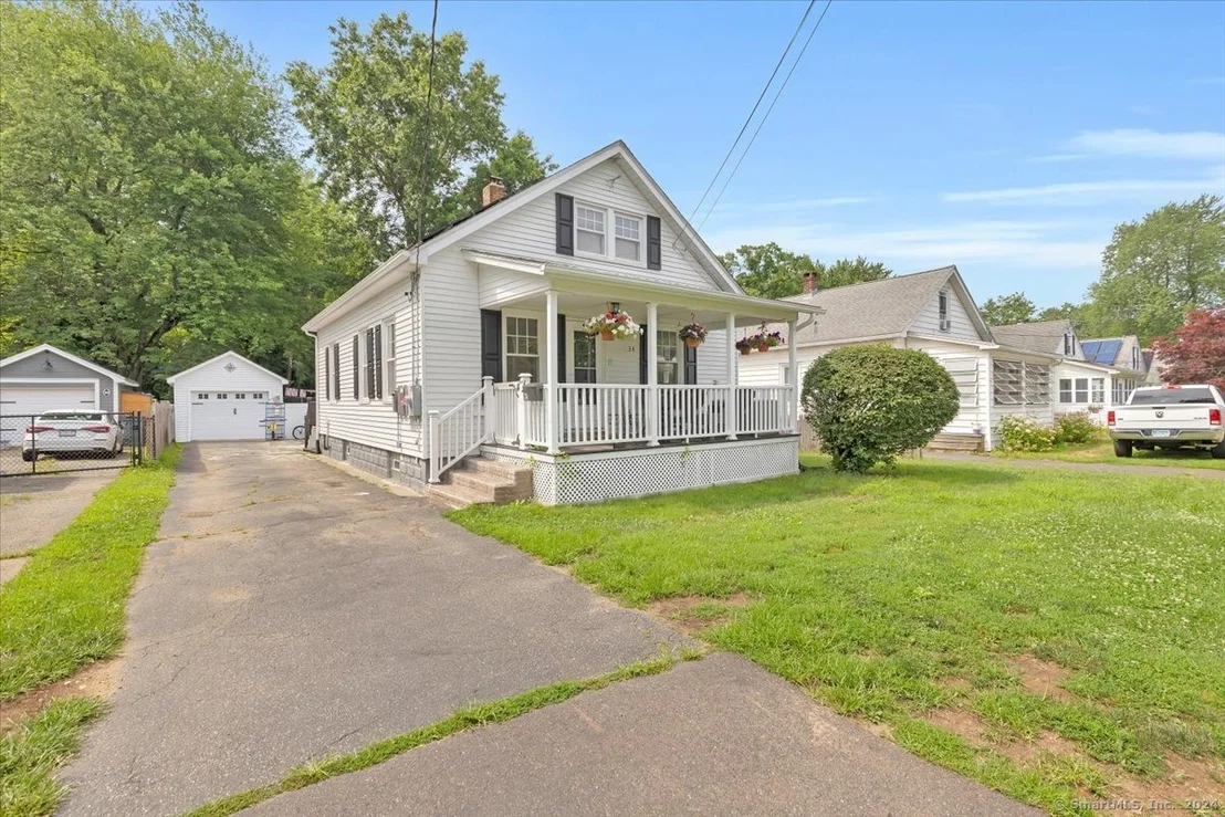 Photo of 34 Brainard Road