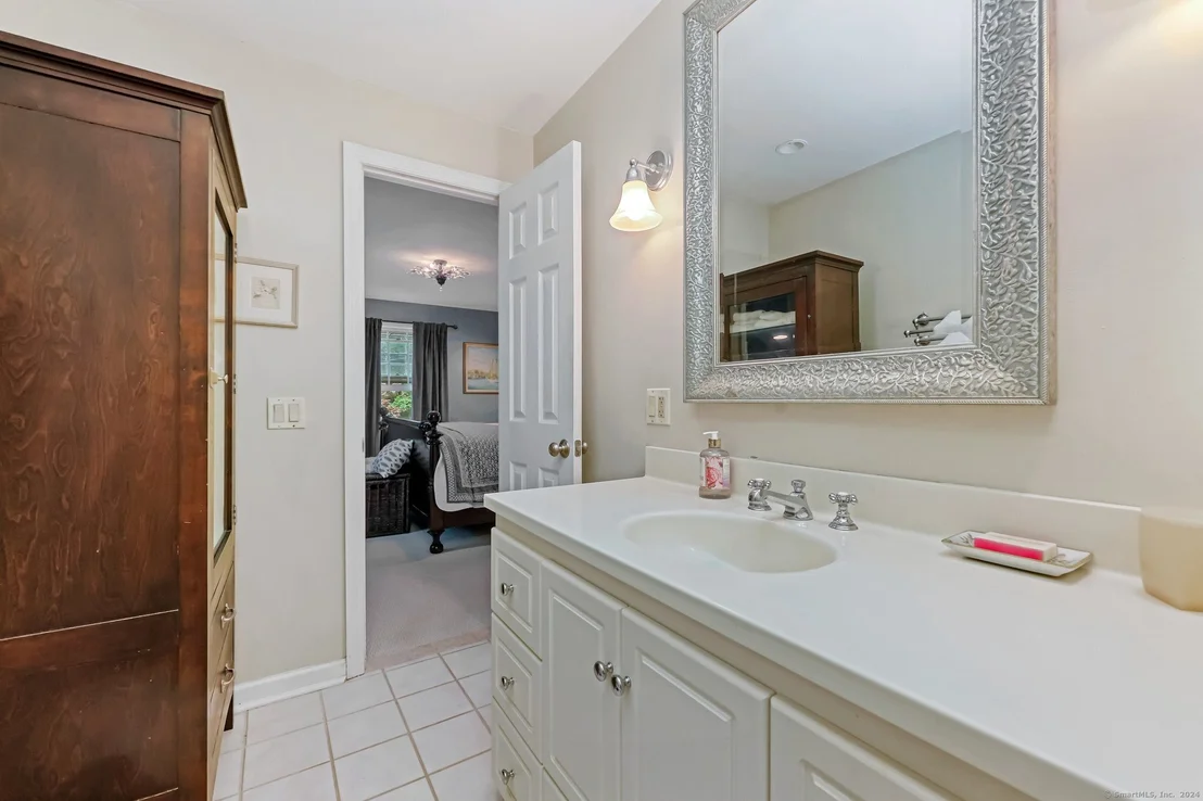 Photo of 51 Fox Run Road