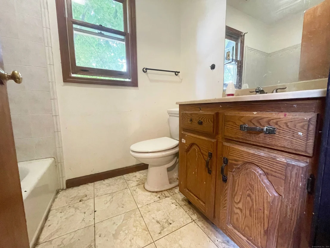 Photo of 8 Hillside Avenue