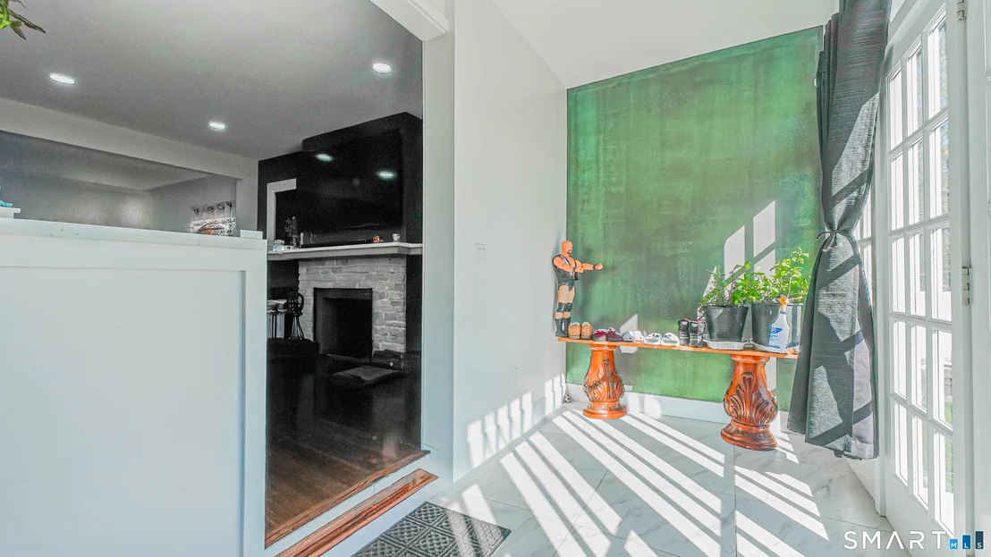 Photo of 1210 Laurel Avenue