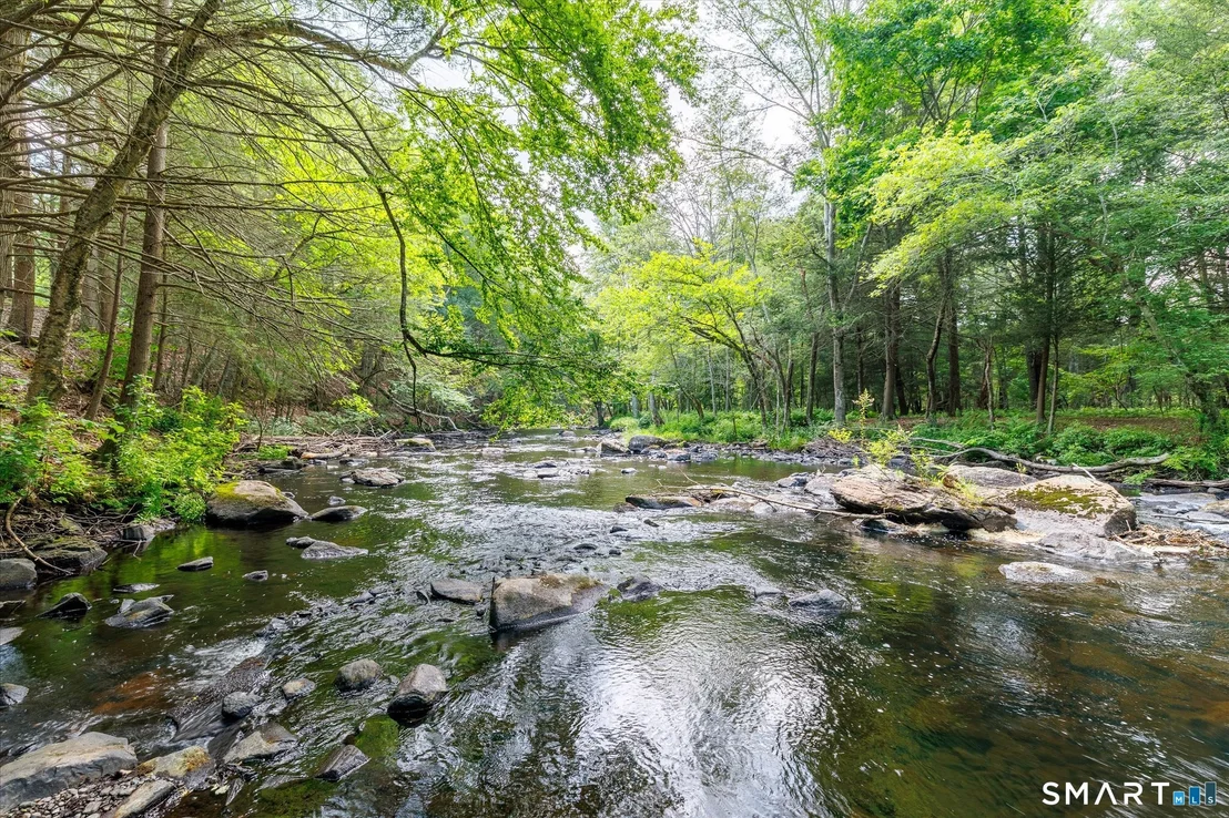 Photo of 56 River Road
