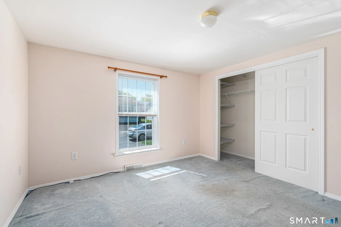 Photo of 17 Laurel Circle