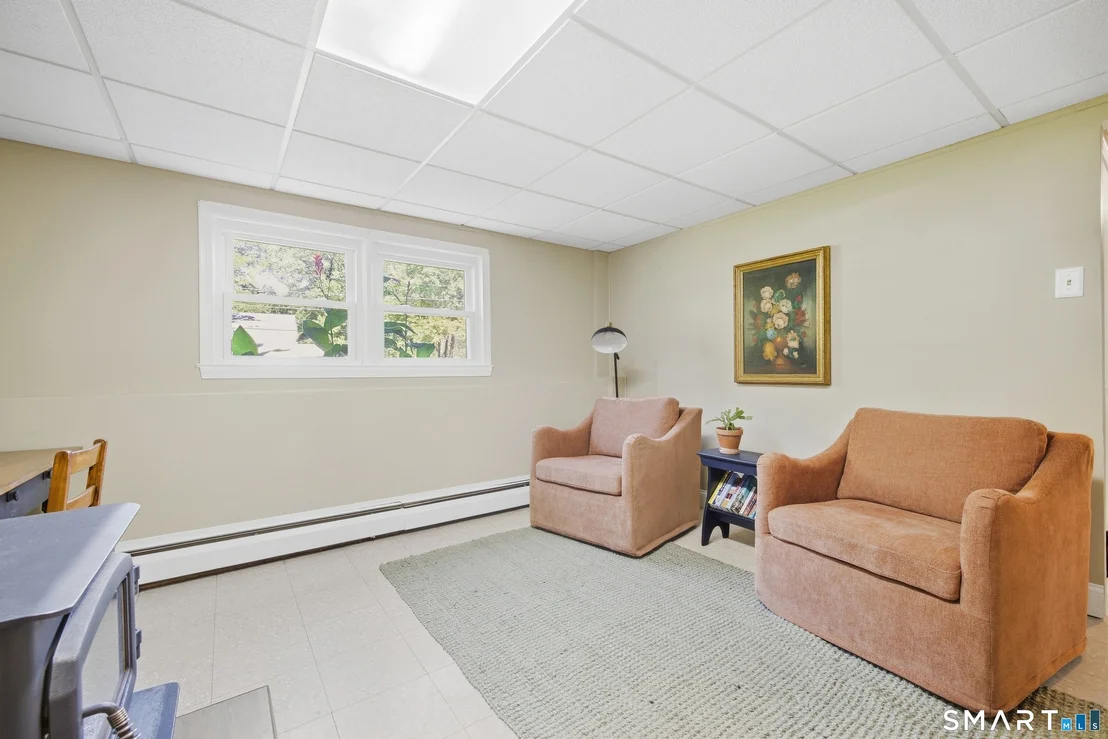 Photo of 775 Overhill Drive