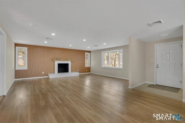 Photo of 822 Slater Road