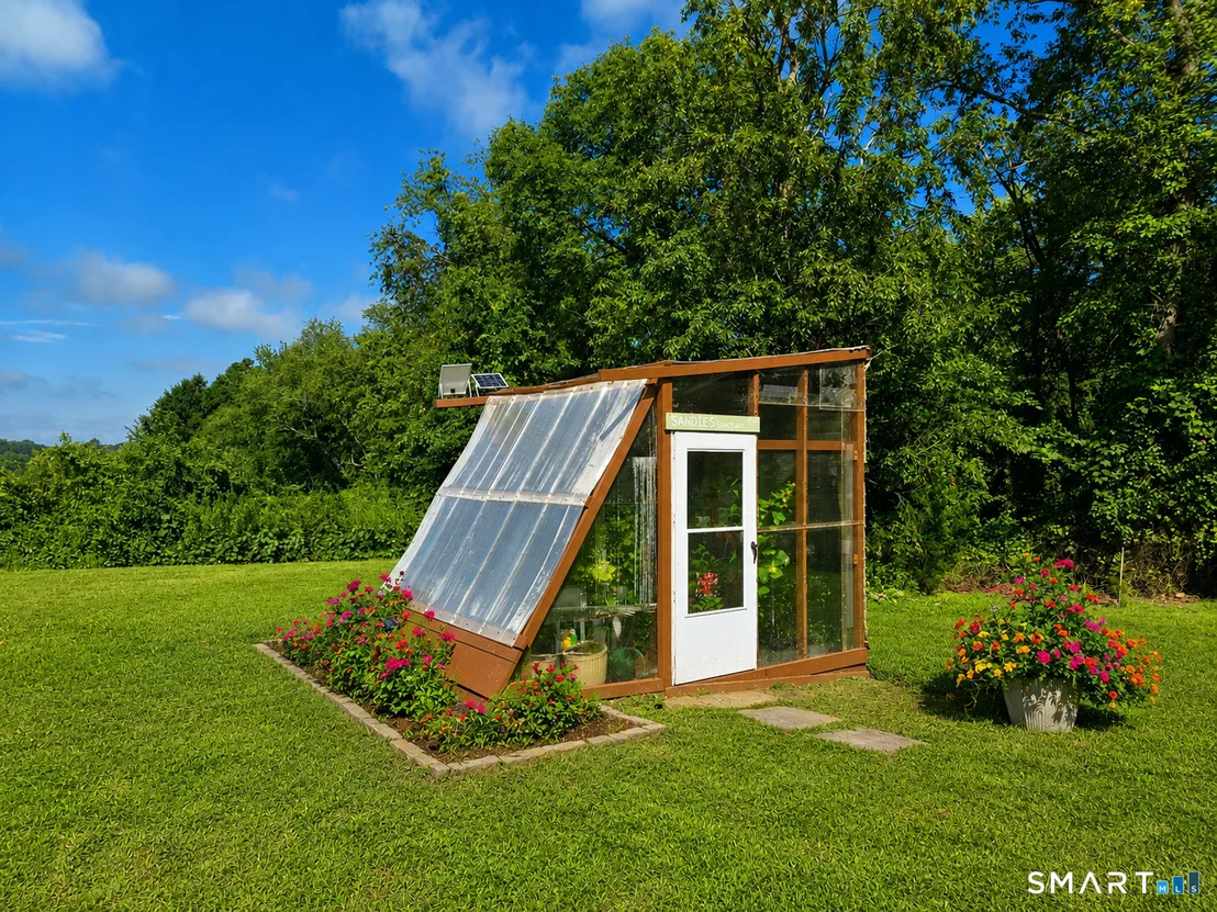Photo of 220 Randolph Road