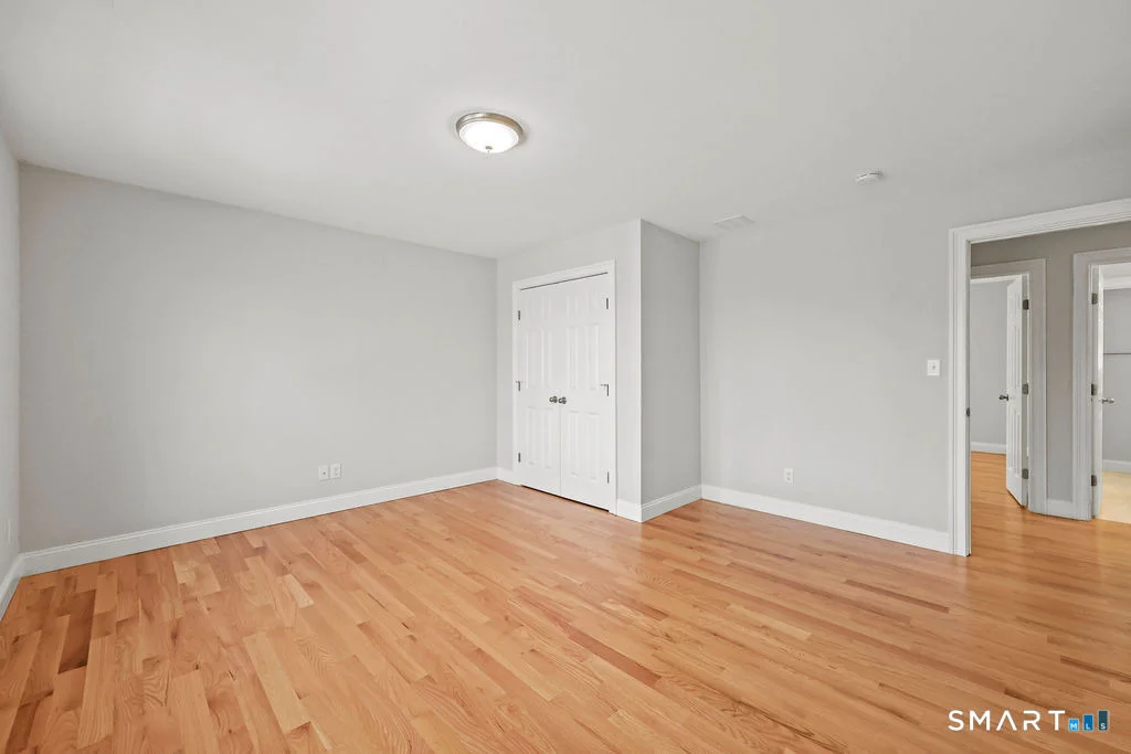 Photo of 359 Hammertown Road