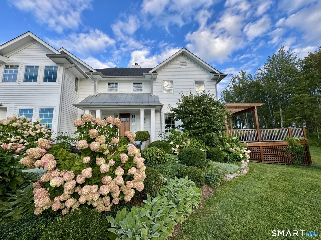 Photo of 220 Painter Hill Road