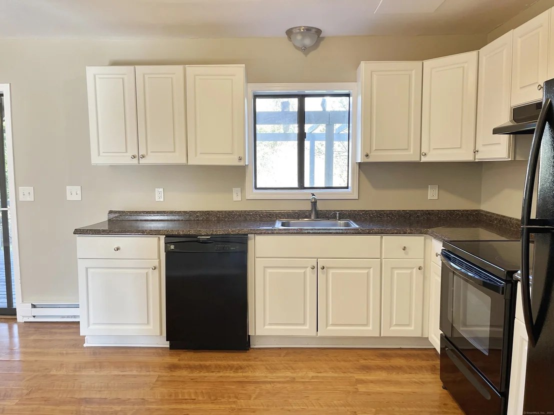 Photo of 54 Village Circle