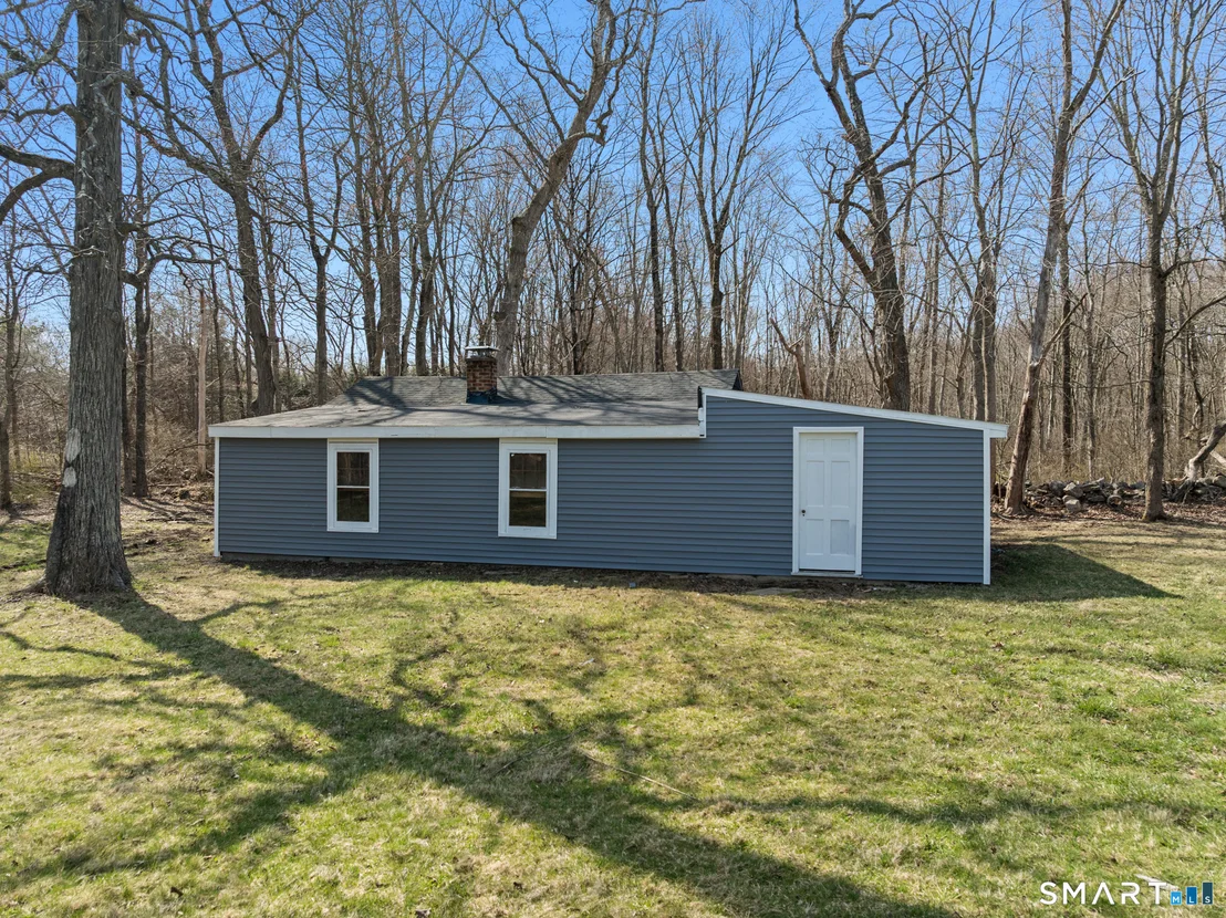 Photo of 395 Cross Hill Road