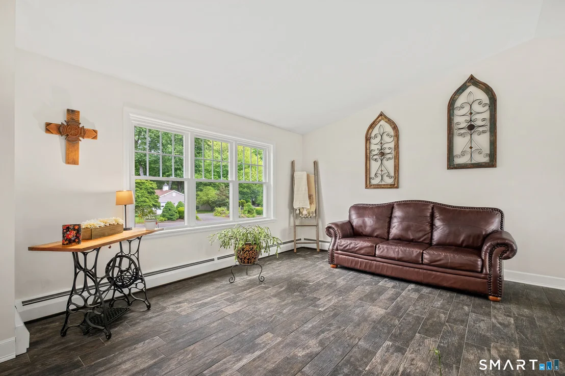 Photo of 6 Boysen Drive