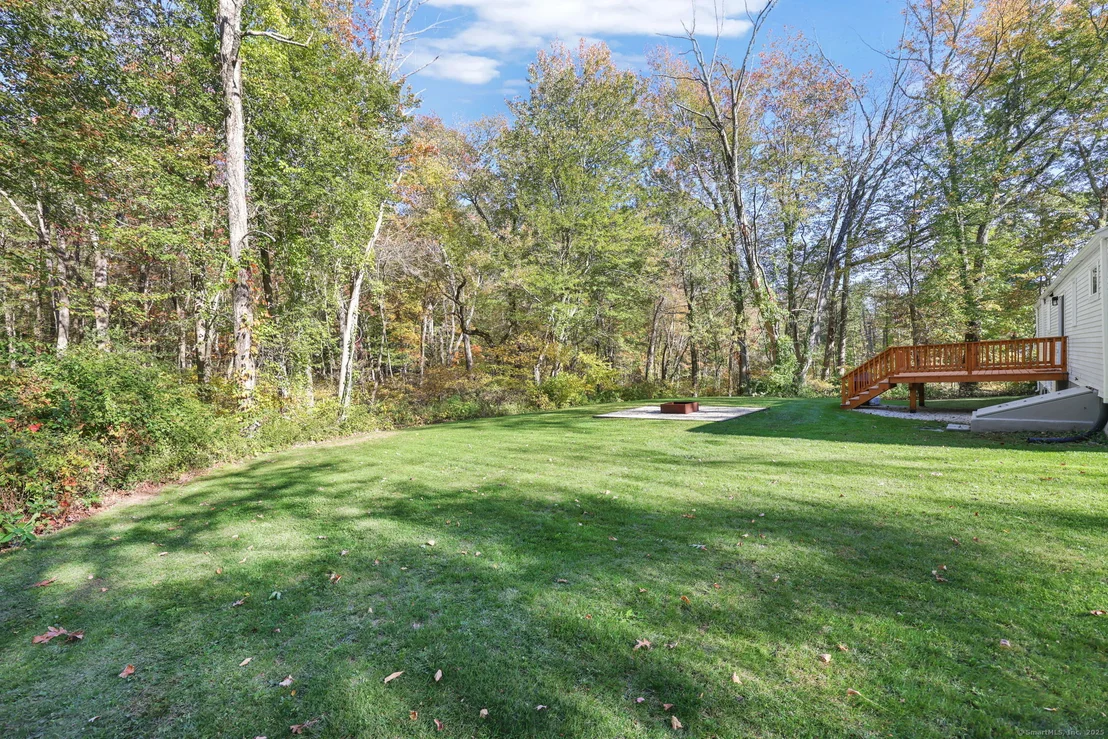 Photo of 527 Merrow Road