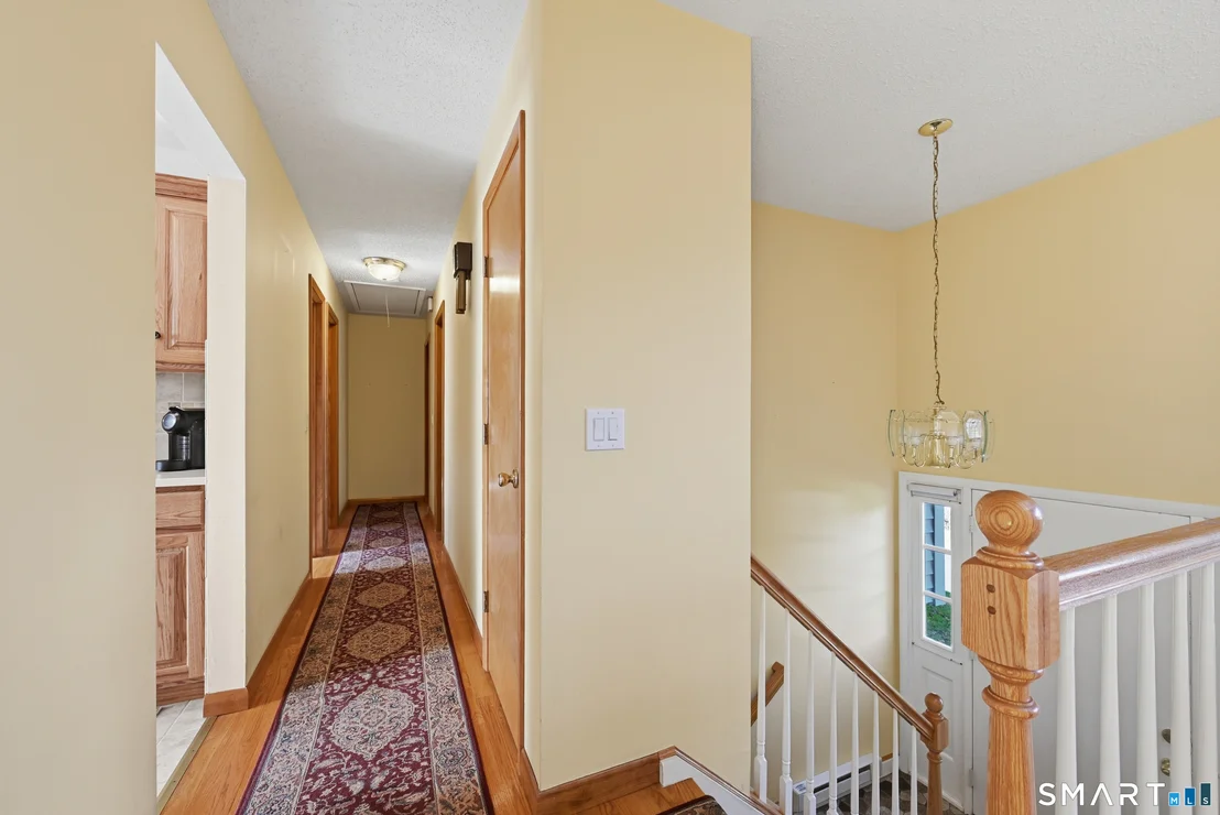 Photo of 2 Ken Oaks Drive