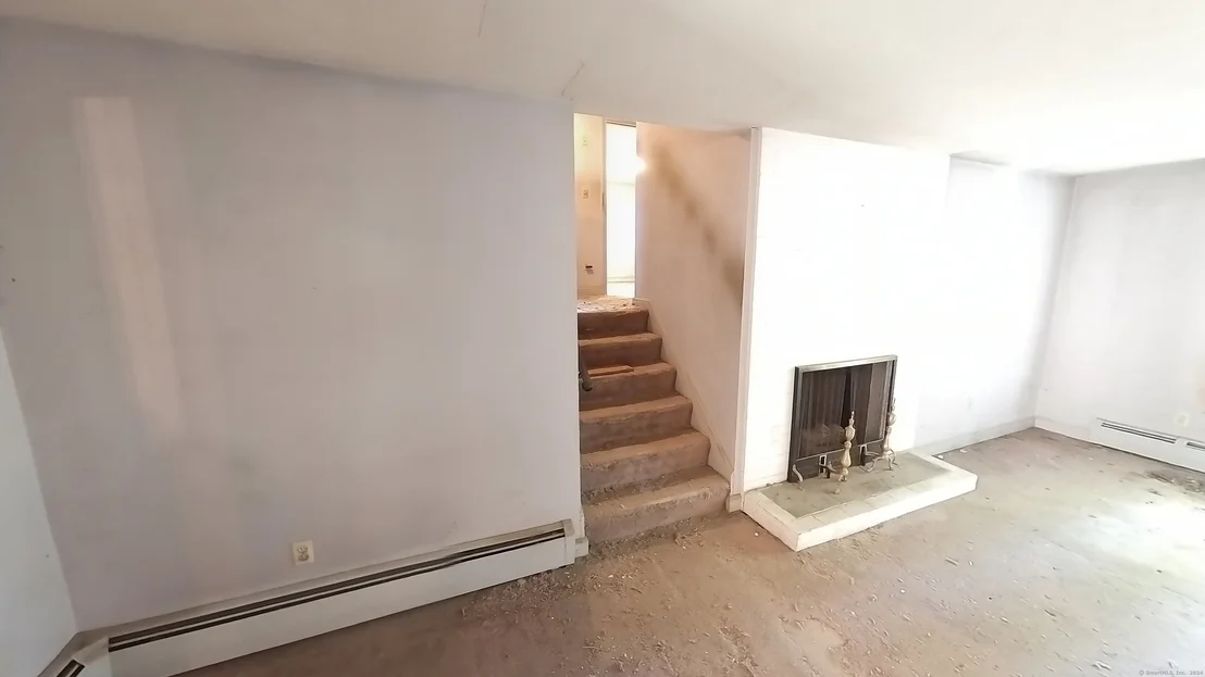 Photo of 157 Crest Street