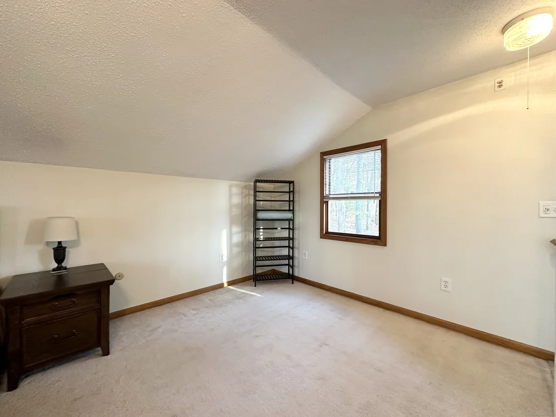 Photo of 418 Lake Road