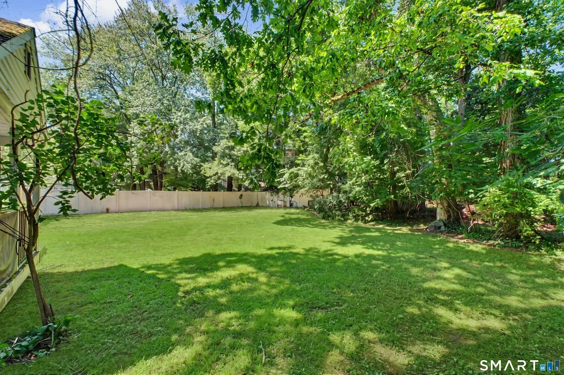 Photo of 36 Chimney Drive
