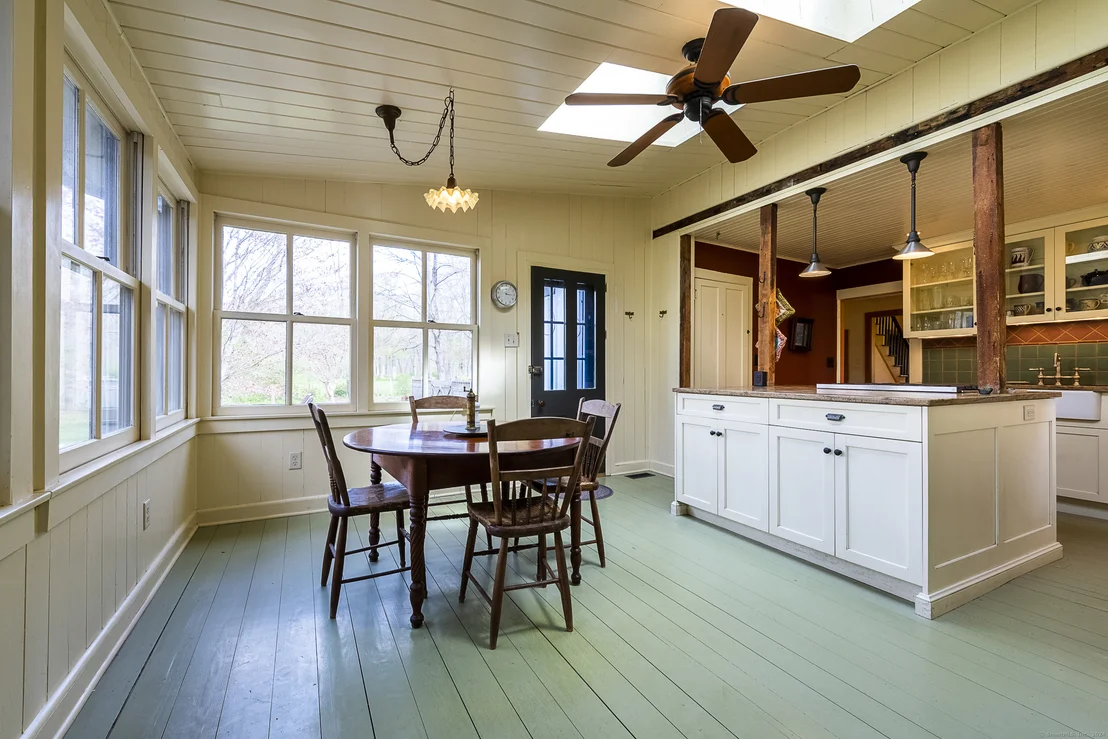 Photo of 126 Beaver Brook Road