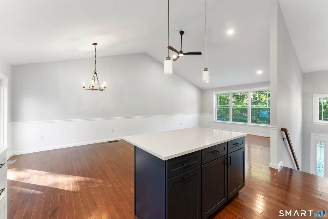 Photo of 874 Brook Road