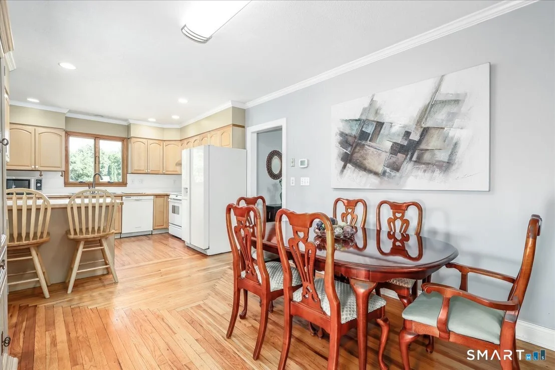 Photo of 161 Derby Avenue