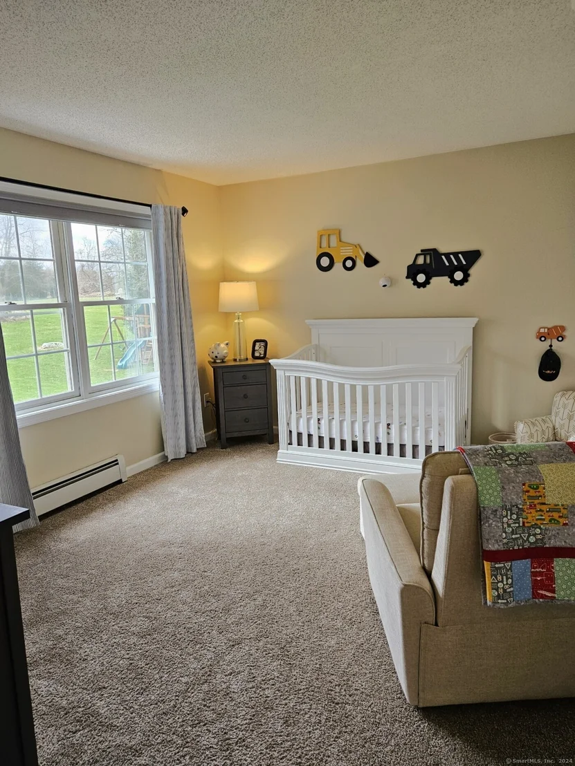 Photo of 28 Heron Hill Road