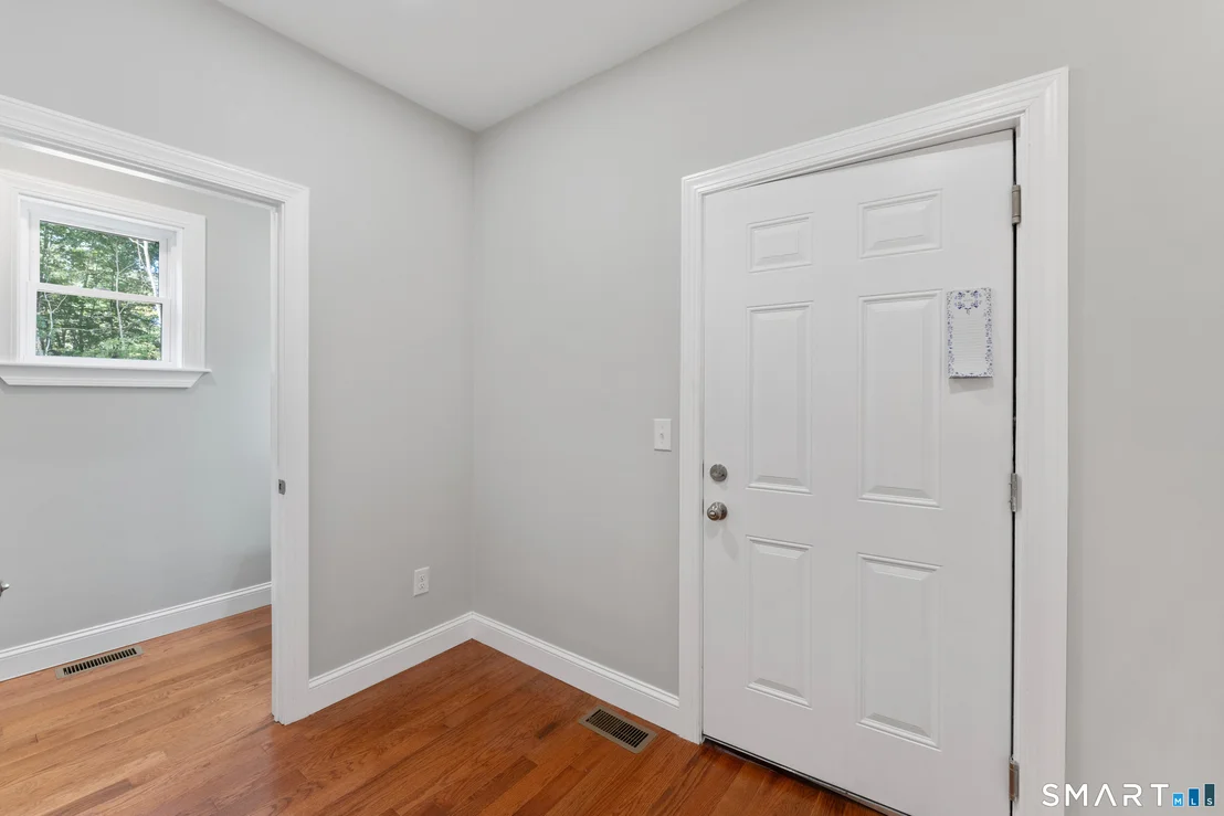 Photo of 769 Brook Road