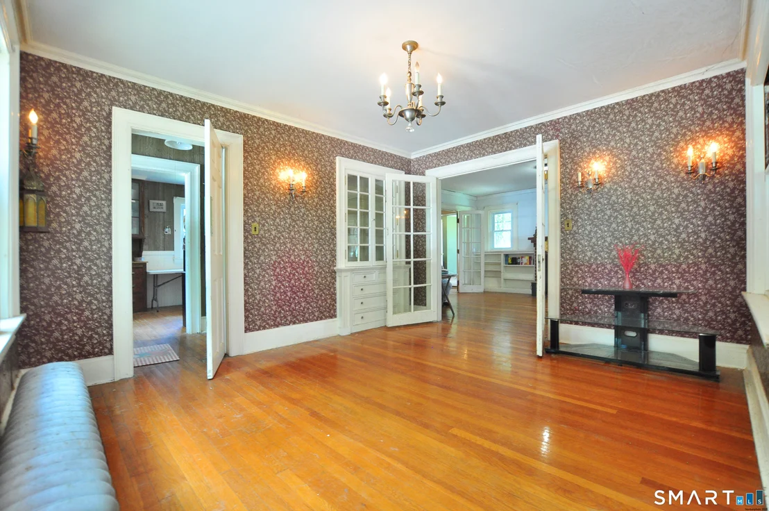 Photo of 609 Norwich Road