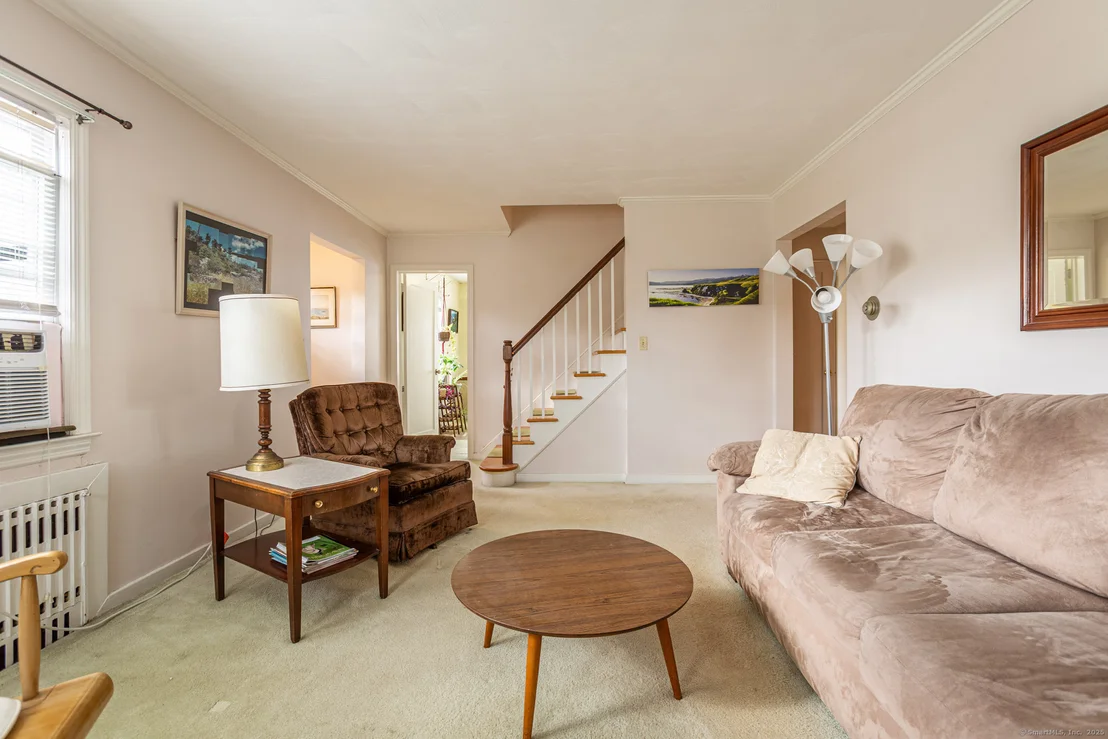 Photo of 9 Deepwood Drive