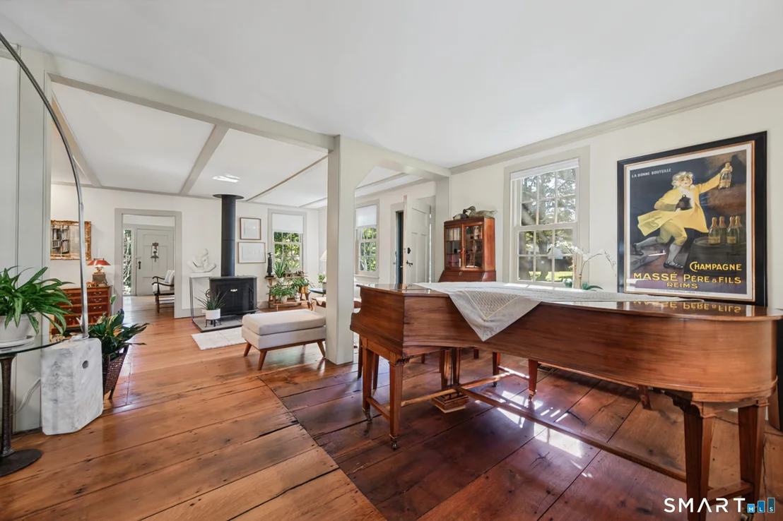 Photo of 2 Pomperaug Road