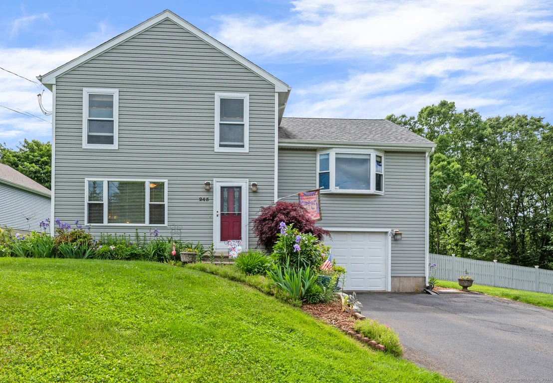Photo of 243 Bartholomew Road