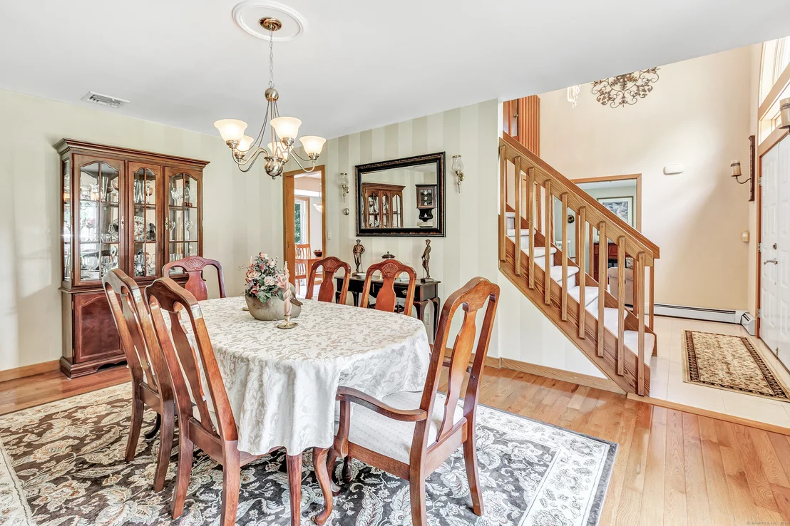 Photo of 26 Rolling Brook Lane