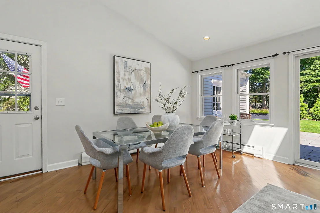 Photo of 118 Lloyd Drive