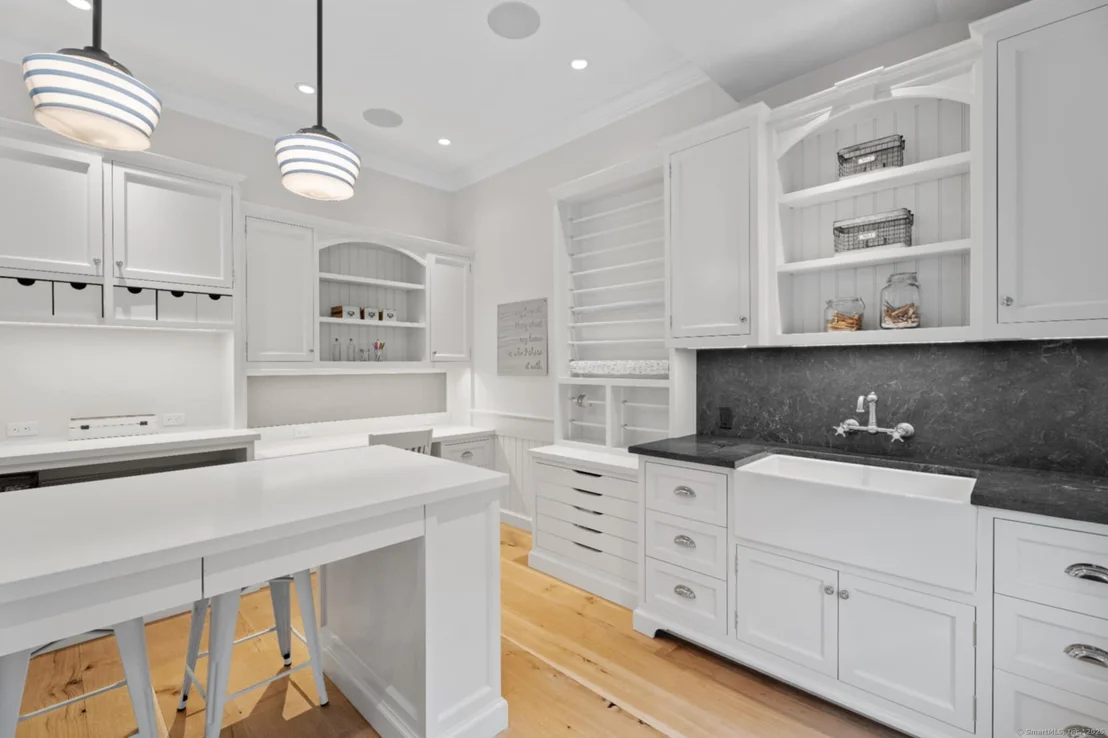 Photo of 294 Maple Road