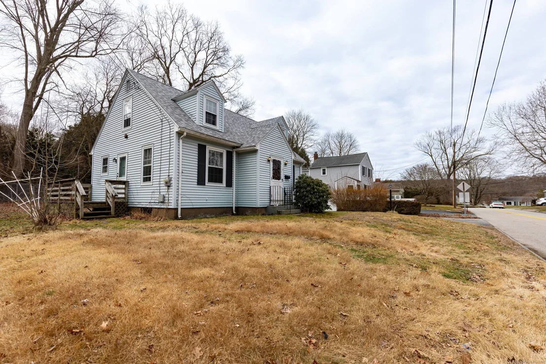 Photo of 9 Ford Avenue