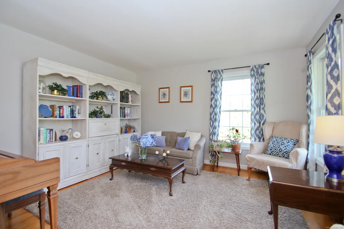 Photo of 112 Cold Spring Lane