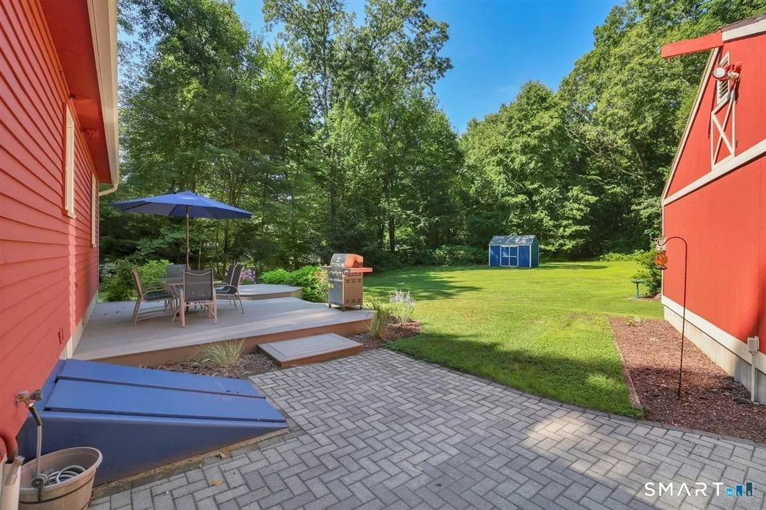 Photo of 328 Bulkeley Hill Road