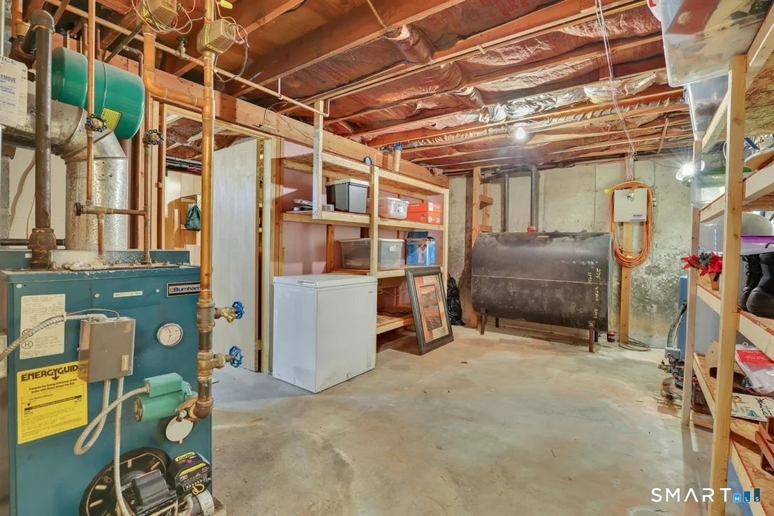Photo of 328 Bulkeley Hill Road