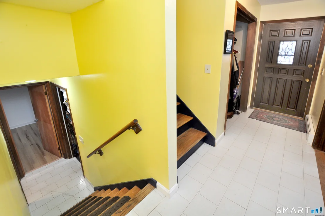 Photo of 121 Wedgewood Drive
