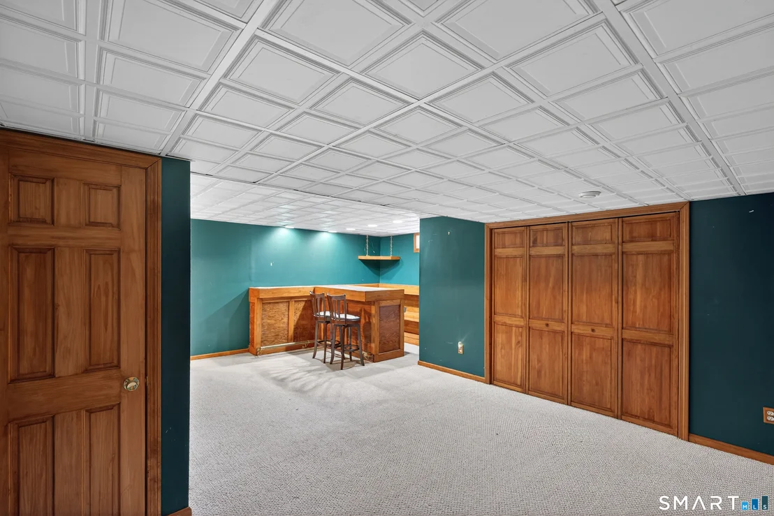 Photo of 230 White Oak Way