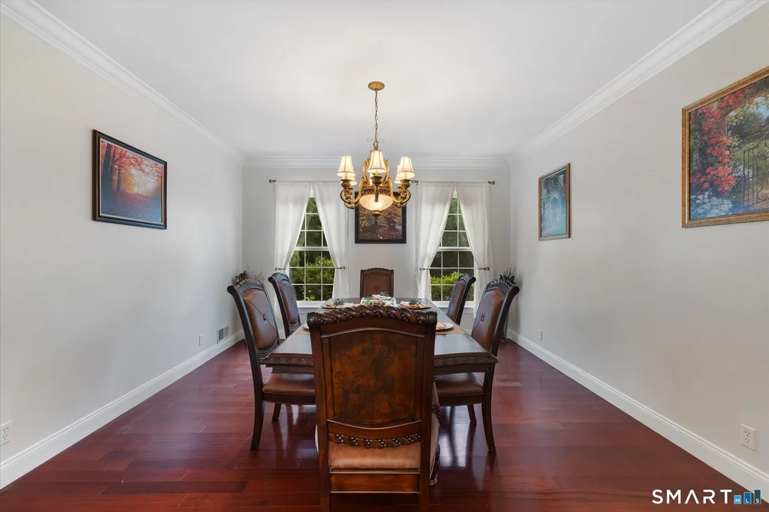 Photo of 56 River Road
