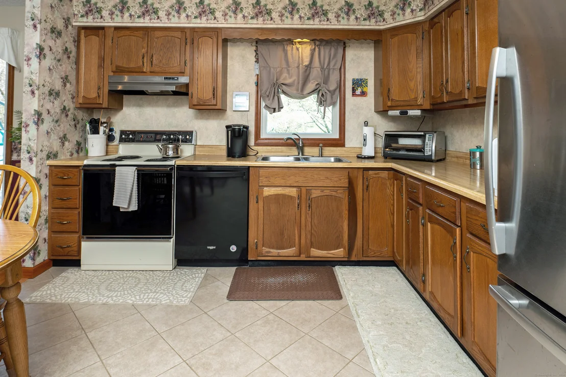 Photo of 2 Longo Lane