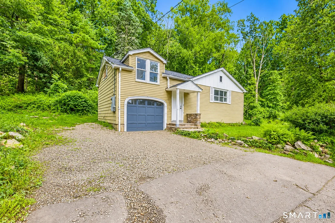 Photo of 222 Spring Road